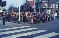 1971-02-20 Optocht Lampegat 05 1971-02-20 Optocht Lampegat 05